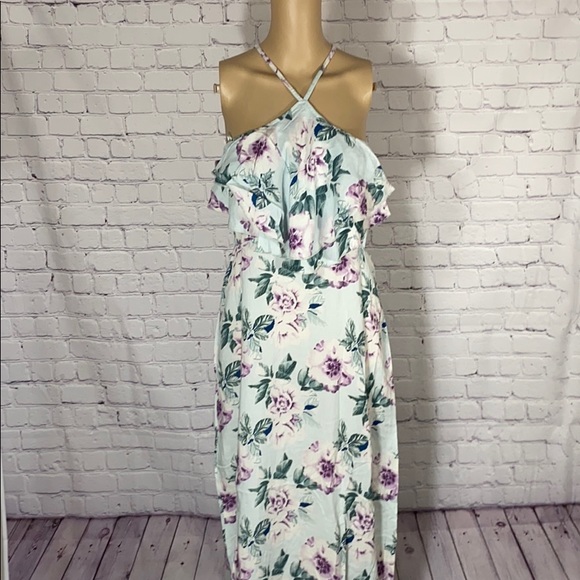Light green floral halter maxi with ruffles - Picture 3 of 8